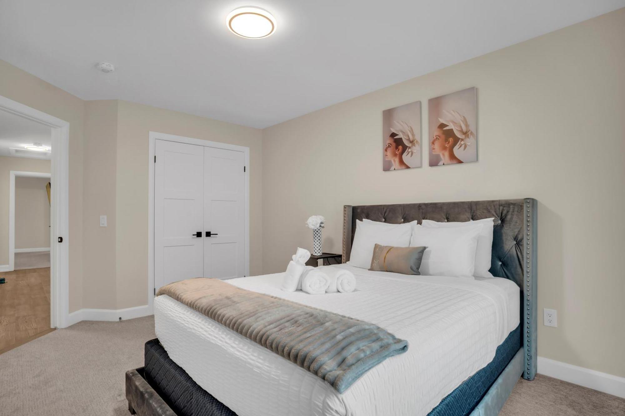 Luxury 3 Bdr Townhouse /garage Appartamento Niagara Falls