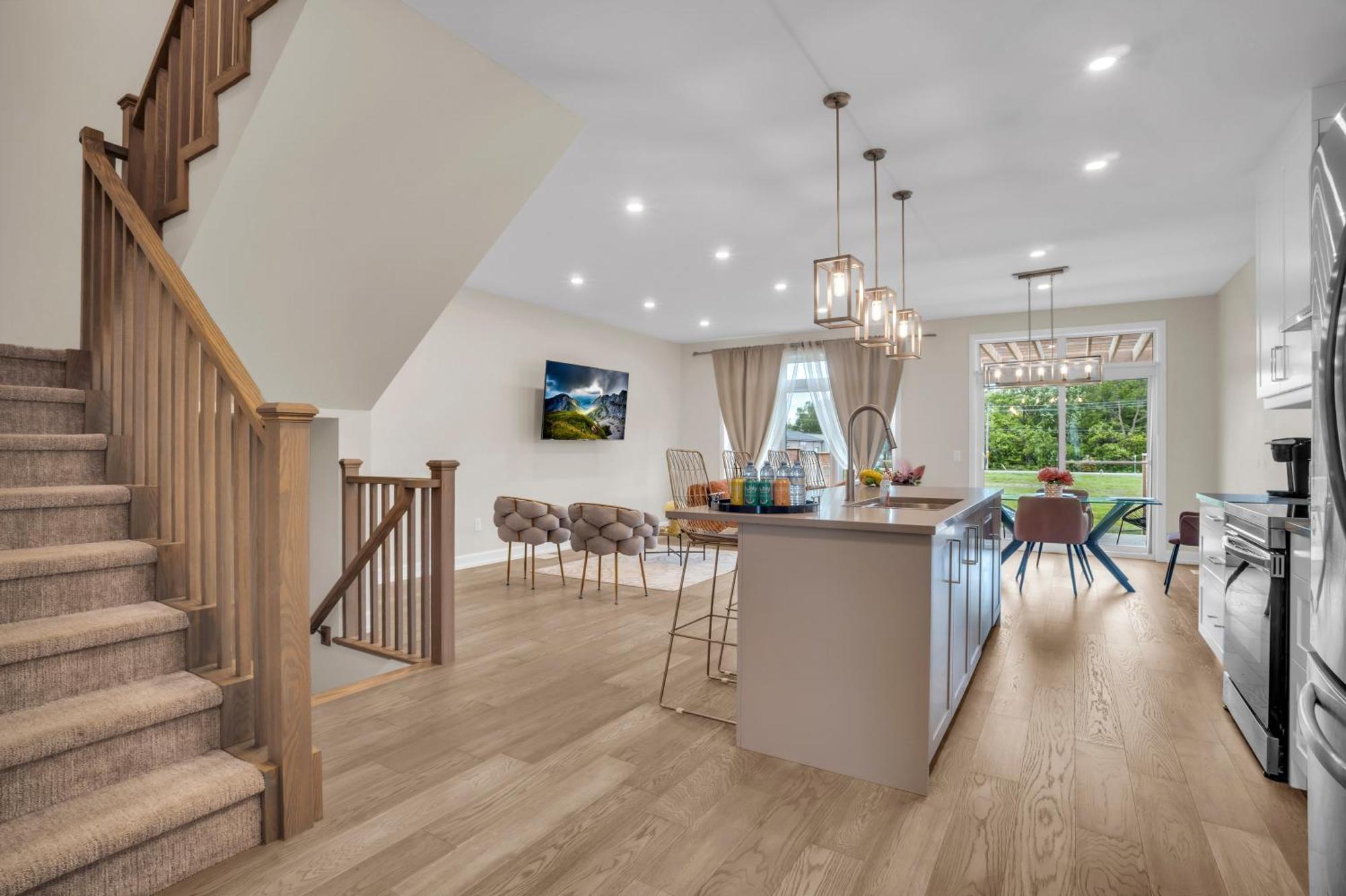 Luxury 3 Bdr Townhouse /garage Appartamento Niagara Falls